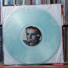 Load image into Gallery viewer, David Bowie - Changesbowie - 2LP 1990 Ryko Analogue, VG+/EX 6