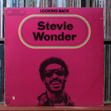 Load image into Gallery viewer, Stevie Wonder - Looking Back - 3LP 1977 Motown, VG/VG 1