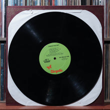 Load image into Gallery viewer, Jethro Tull - Living In The Past - 2LP 1972 Chrysalis, VG+/VG 3