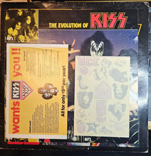 Load image into Gallery viewer, Kiss - Alive II - 2LP W/ MERCH, BOOKLET & TATTOOS 1977 Casablanca, VG/VG