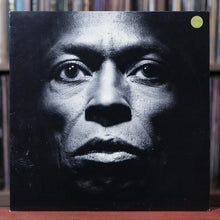 Load image into Gallery viewer, Miles Davis - Tutu - 1986 Warner, VG+/EX
