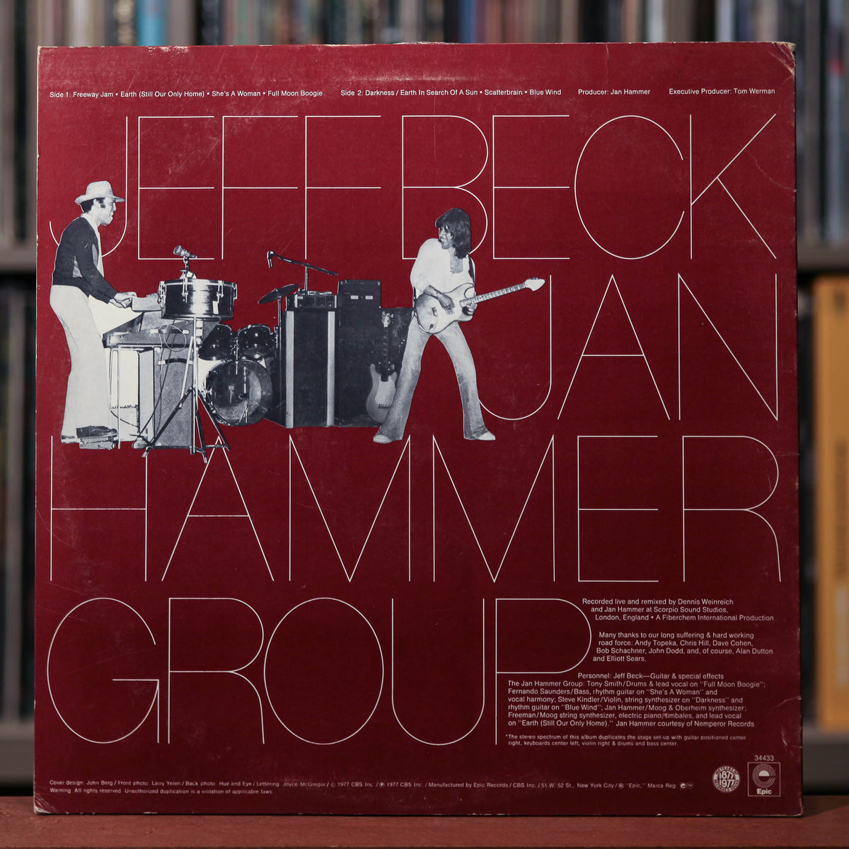 洋楽 JEFF BECK WITH THE JAN HAMMER GROUP LIVE Amazon.com: Jeff Beck With The Jan Hammer Group Live: CDs