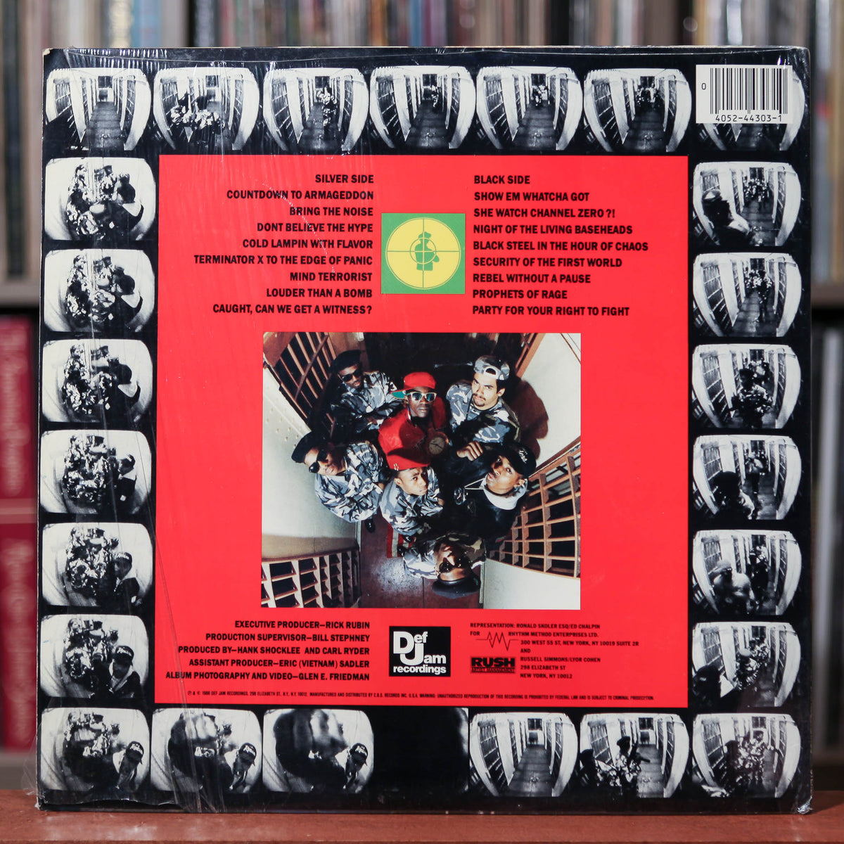 Public Enemy - It Takes A Nation Of Millions To Hold Us Back