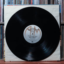 Load image into Gallery viewer, The Ozark Mountain Daredevils - It's Alive - 2LP 1978 A&amp;M, EX/VG+ 3
