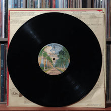 Load image into Gallery viewer, The Grateful Dead - The Best Of: Skeletons From The Closet - 1974, VG/VG 3
