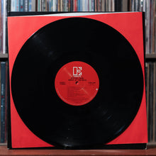 Load image into Gallery viewer, Mötley Crüe - Shout At The Devil - 1st US PRESS - 1983 Elektra, VG+/VG+ 4

