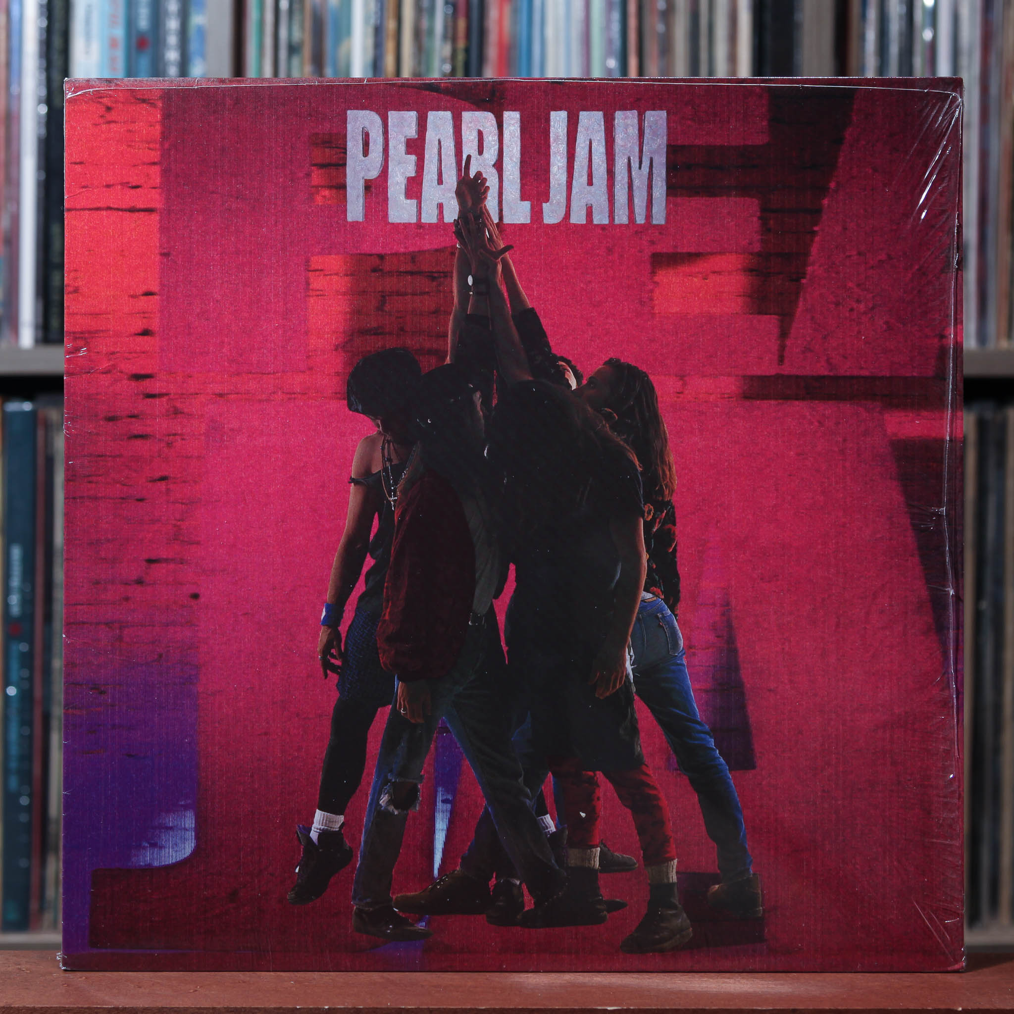 Pearl Jam - Ten - w/ SHRINK - 2017 Epic Associated, NM/NM