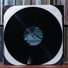 Load image into Gallery viewer, Nine Inch Nails - Things Falling Apart - 2LP 2000 Nothing, VG/VG 4
