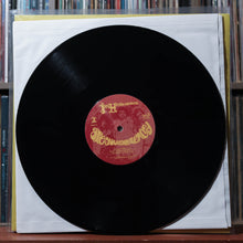 Load image into Gallery viewer, The Jimi Hendrix Experience - Are You Experienced - 2LP BOOKLET 2008 MCA, NM/EX 5
