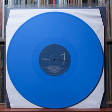 Load image into Gallery viewer, Frank Sinatra - Ultimate Sinatra - BLUE Vinyl - 2LP 2019 Capitol, EX/NM 3
