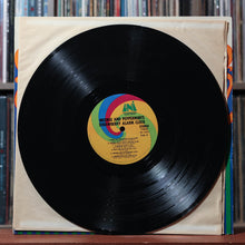 Load image into Gallery viewer, Strawberry Alarm Clock - Incense And Peppermints - 1967 UNI, VG/VG 4
