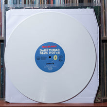 Load image into Gallery viewer, Bad Bunny - Debí Tirar Más Fotos - WHITE Vinyl - 2LP 2026 Rimas, EX/NM 4
