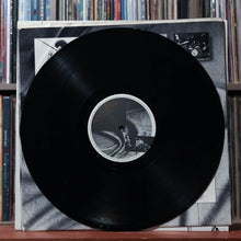 Load image into Gallery viewer, The Jam - Dig The New Breed - Canada 1982 Polydor, VG+/VG+ 4
