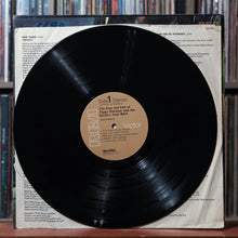 Load image into Gallery viewer, David Bowie - Ziggy Stardust And The Spiders From Mars - SHRINK 1975, VG/VG 3

