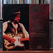 Load image into Gallery viewer, Waylon Jennings - Greatest Hits - 1979 RCA, VG/VG 2

