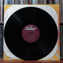 Load image into Gallery viewer, The Beatles - Magical Mystery Tour - BOOKLET 1978 Capitol, EX/VG+ 4
