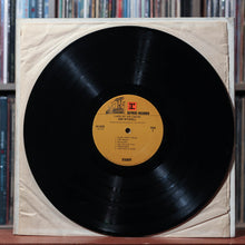 Load image into Gallery viewer, Joni Mitchell - Ladies Of The Canyon - 1970 Reprise, VG/VG 4
