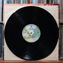 Load image into Gallery viewer, Black Sabbath - Black Sabbath - 1974 Warner Bros., VG/VG+ 4
