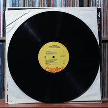 Load image into Gallery viewer, Duke Ellington And His Orchestra - The Best Of Duke Ellington And His Famous Orchestra, 1970's VG+/VG 4
