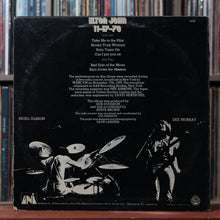 Load image into Gallery viewer, Elton John - 11-17-70 - 1971 UNI, VG/VG 2
