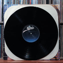 Load image into Gallery viewer, Tammy Wynette - Even The Strong Get Lonely - SIGNED 1983 Epic, VG/VG+ 3
