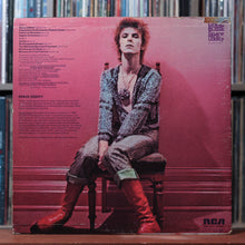 Load image into Gallery viewer, David Bowie - Space Oddity - 1983 RCA Victor, VG/VG+ 2
