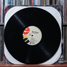 Load image into Gallery viewer, Busta Rhymes - When Disaster Strikes... - w/ SHRINK HYPE - 2LP 1997, VG/VG 4
