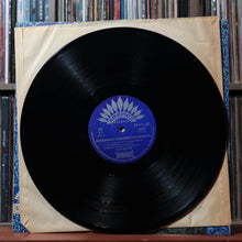 Load image into Gallery viewer, Creedence Clearwater Revival - Creedence Clearwater Revival - France 1968, VG/VG 3
