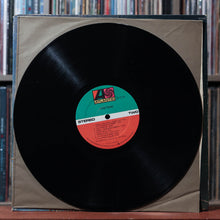 Load image into Gallery viewer, John Prine - John Prine - W/ INSERT Vinyl - 1971 Atlantic, VG/VG+ 4
