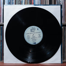 Load image into Gallery viewer, The Moody Blues - Long Distance Voyager - AUDIOPHILE 1981 Netherlands, EX/EX 3
