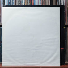 Load image into Gallery viewer, Neil Young, Crazy Horse Rust Never Sleeps PROMO W/ PRESS KIT 1979 Reprise VG+/VG 6
