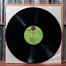 Load image into Gallery viewer, The Beatles - Sgt. Pepper's Lonely Hearts Club Band - W/ INSERT US 1969 Capitol, VG+/EX 5
