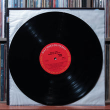 Load image into Gallery viewer, Billy Joel - Songs In The Attic - HALF SPEED MASTERED 1981 Columbia, NM/NM 3
