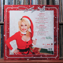 Load image into Gallery viewer, Dolly Parton - A Holly Dolly Christmas - SILVER - SHRINK HYPE 2023, NM/NM 2
