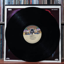 Load image into Gallery viewer, Kiss - Paul Stanley - W/ POSTER &amp; MERCH FORM 1978 Casablanca, VG+/VG+ 4
