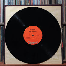 Load image into Gallery viewer, Jimi Hendrix - Band Of Gypsys - 1970's Capitol, VG+/VG+ 3
