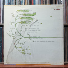 Load image into Gallery viewer, Cat Stevens - Very Young And Early Songs - w/ SHRINK - 1972 Deram, EX/VG+ 2
