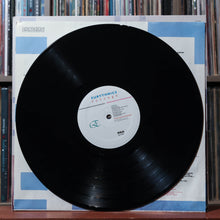 Load image into Gallery viewer, Eurythmics - Revenge - 1986 RCA, VG+/EX 4
