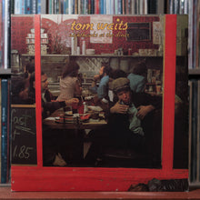 Load image into Gallery viewer, Tom Waits - Nighthawks At The Diner - 2LP 1975 Asylum, VG/VG 1
