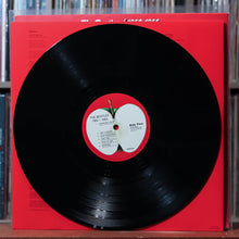 Load image into Gallery viewer, The Beatles - 1962-1966 - 3LP Worldwide 2023 Apple, NM/NM 6
