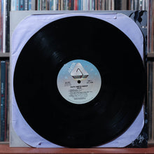 Load image into Gallery viewer, Patti Smith Group - Wave - 1979 Arista, VG/EX 3
