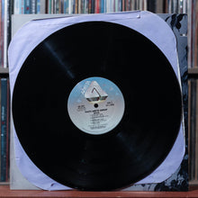 Load image into Gallery viewer, Patti Smith Group - Wave - 1979 Arista, VG/EX 4
