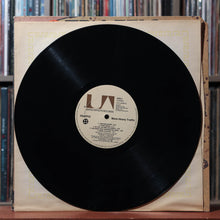 Load image into Gallery viewer, Traffic - More Heavy Traffic - 1975 United Artists, VG/VG 4

