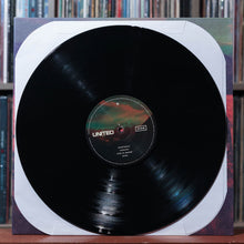 Load image into Gallery viewer, Hillsong United - Zion - W/ INSERT Vinyl - 2LP 2014 Hillsong, EX/VG+ 6
