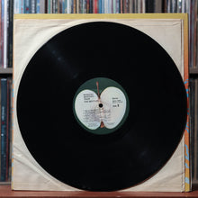 Load image into Gallery viewer, The Beatles - Magical Mystery Tour - BOOKLET 1971 Capitol, VG/VG 4
