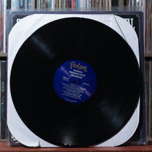 Load image into Gallery viewer, Creedence Clearwater Revival - Chronicle - The 20 Greatest Hits - 2LP 1991 VG/EX, VG/EX 3
