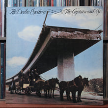 Load image into Gallery viewer, The Doobie Brothers - The Captain And Me - 1973 Warner Bros., VG+/VG 1
