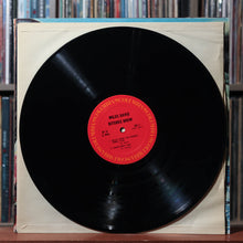 Load image into Gallery viewer, Miles Davis - Bitches Brew - 2LP 1975 Columbia, VG+/EX 4
