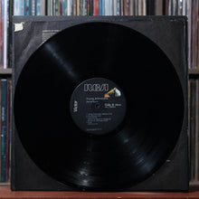 Load image into Gallery viewer, David Bowie - Young Americans - INSERT 1976 RCA Victor, VG+/VG 3
