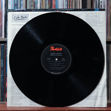 Load image into Gallery viewer, Cyndi Lauper - She's So Unusual - 1983 Portrait, VG+/VG+ 3
